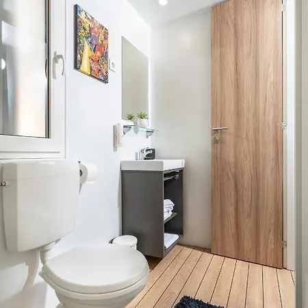 Mobile Joy Porton Biondi