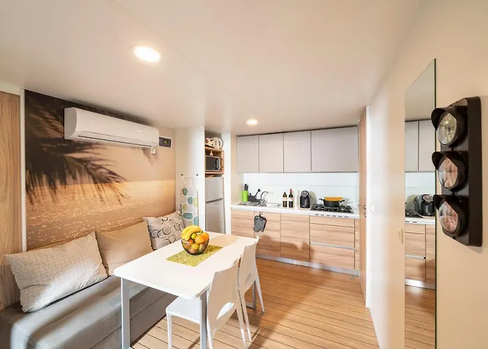 Mobile Joy Porton Biondi